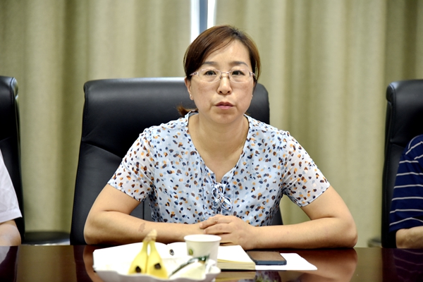 黄播平台
党委书记苏蓉讲话.JPG